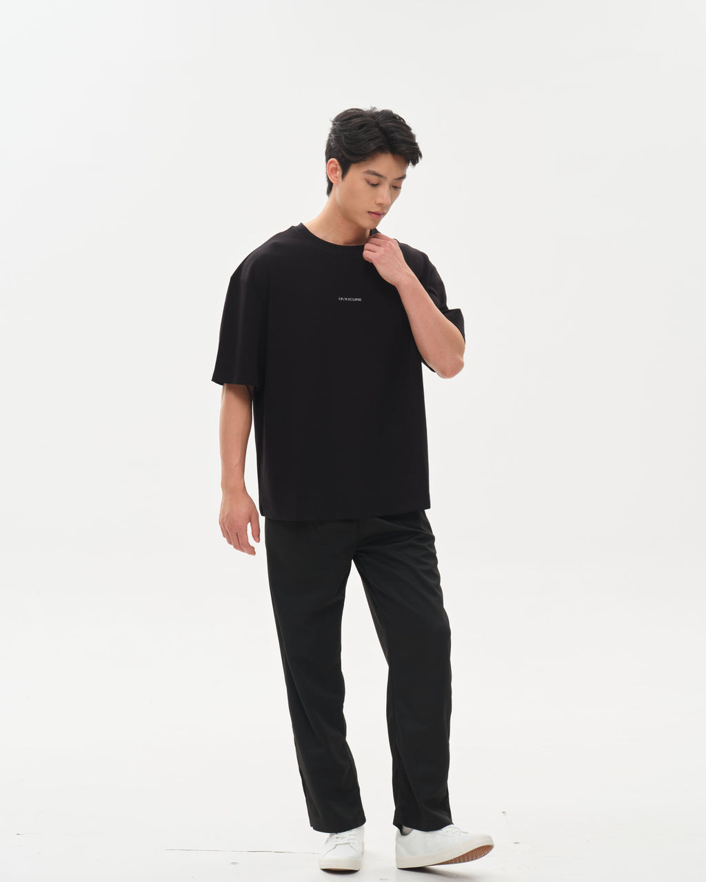 D852 Oversized T-Shirt Matte Black