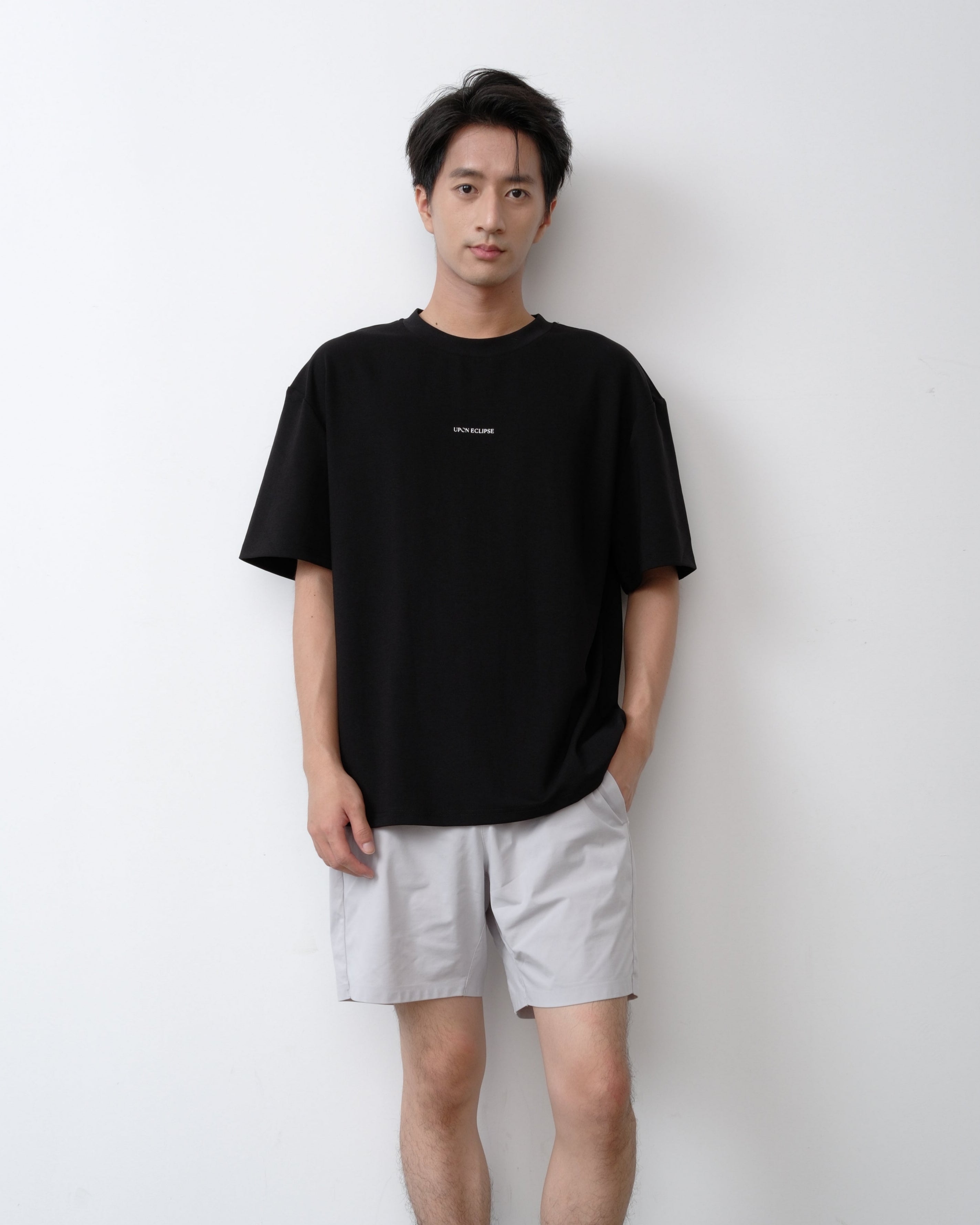 D852 Oversized T-Shirt Matte Black