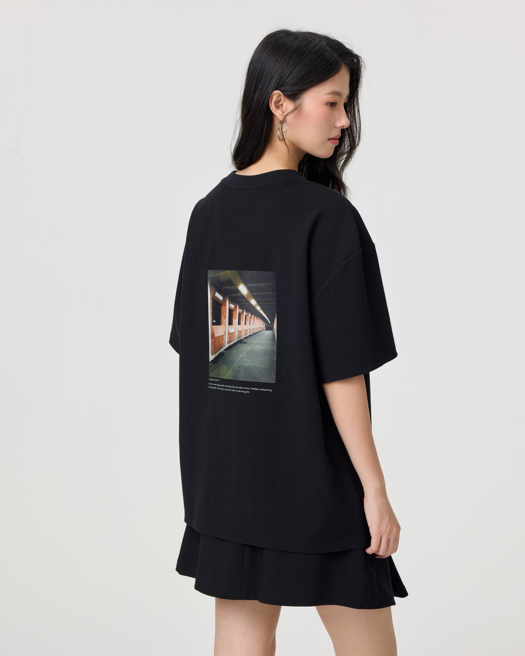 D852 Oversized T-Shirt Matte Black