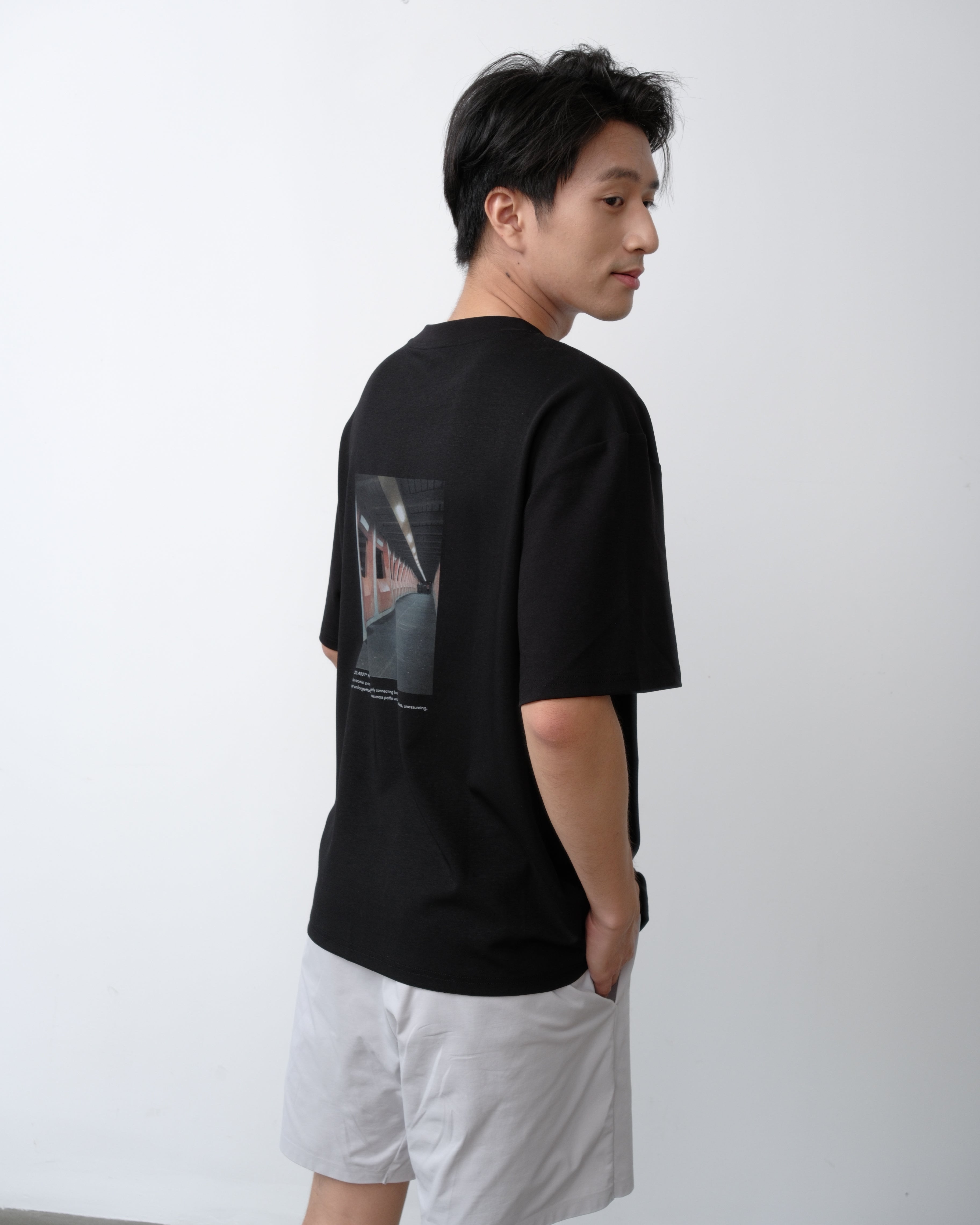 D852 Oversized T-Shirt Matte Black