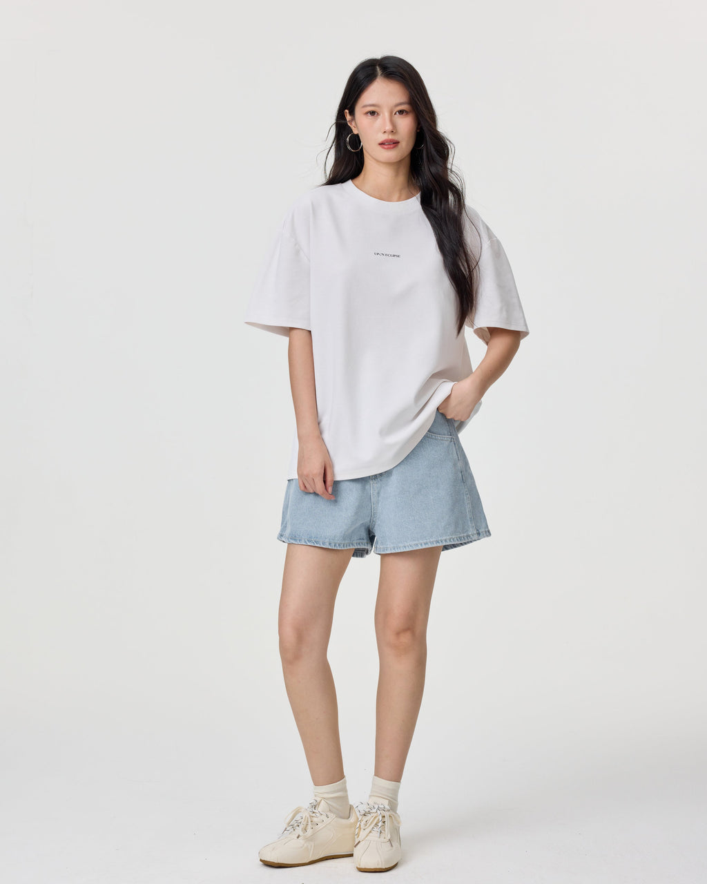 D852 Oversized T-Shirt Classic White